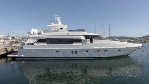 CODECASA Aluminium Semi-Planing Jet Yacht FALCO