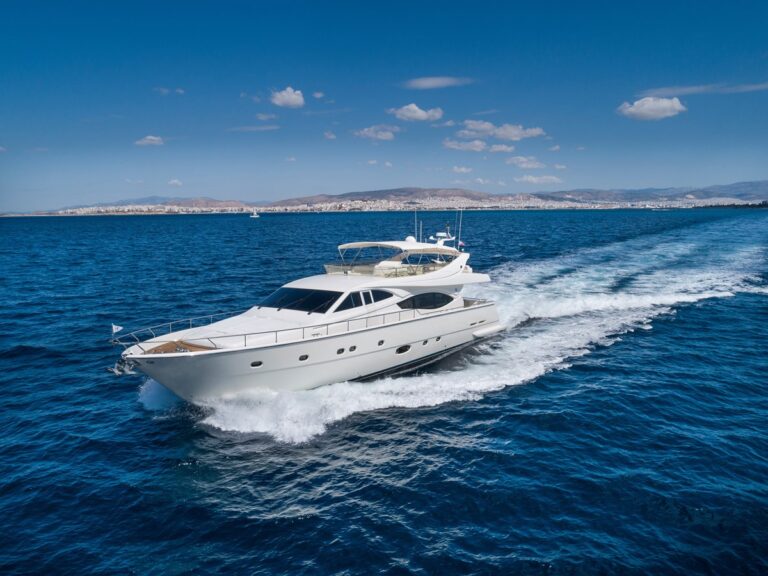 FERRETTI 760 HARVESTER