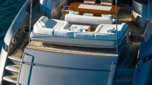 RIVA DOMINO