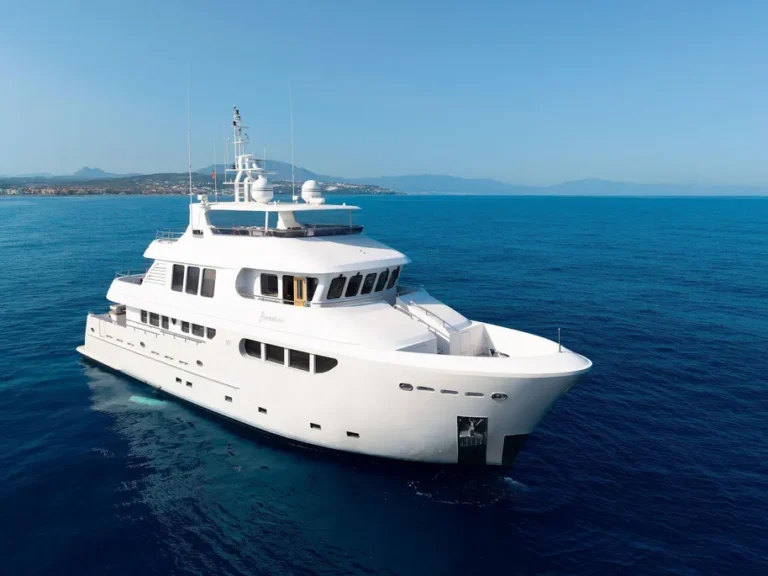 JADE YACHTS BANDIDO 90 JADE