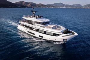 CUSTOMLINE NAVETTA BELLE ILE