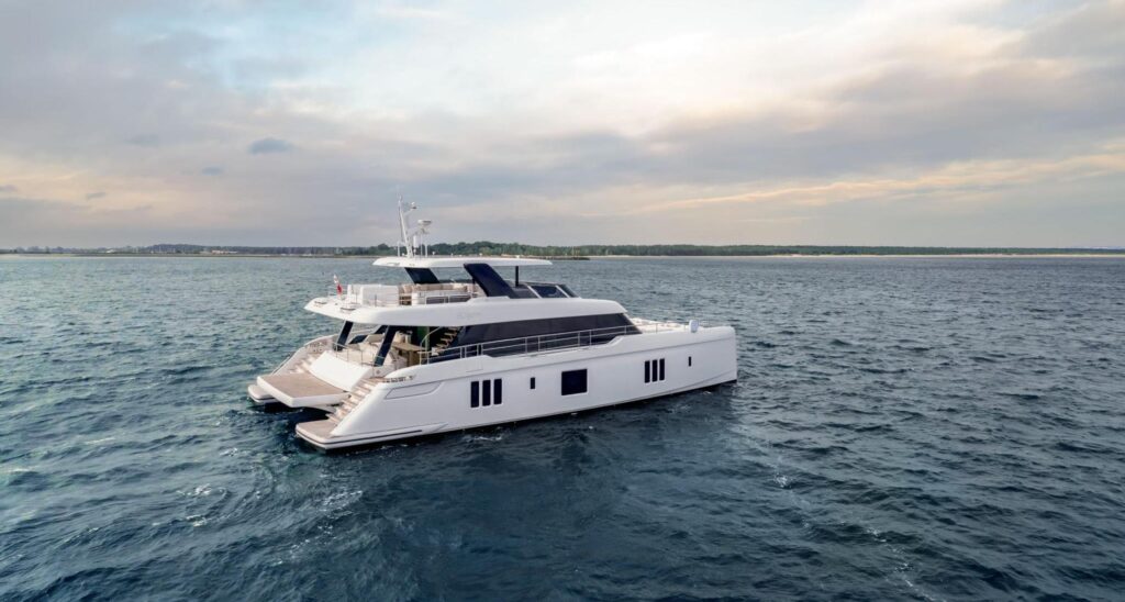 SUNREEF YACHTS GOOD DAY SUNSHINE
