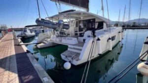Lagoon 42 for sale 2018 - photo 2
