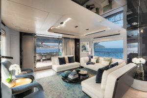 AZIMUT 27 METRI