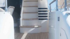 Princess 82 for sale 2004 - photo 27