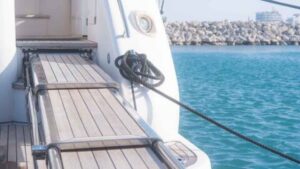 Princess 82 for sale 2004 - photo 29