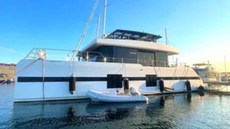Sunreef Supreme 68