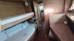 Lagoon 620 for sale 2012 - photo 18