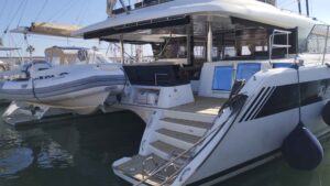 Lagoon 620 for sale 2012 - photo 2