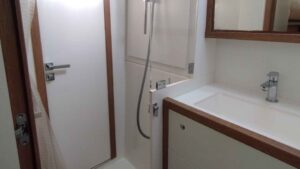 Lagoon 620 for sale 2012 - photo 34