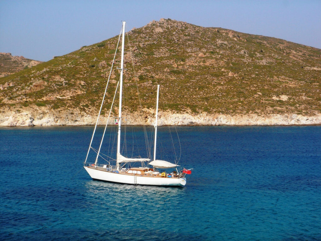 SANGERMANI BERMUDIAN LETCH OLIRIA