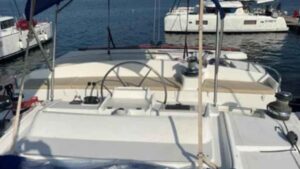 Lagoon 440 For Sale 2008 - photo 6
