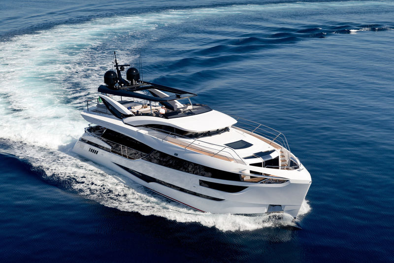 DOMINATOR 28 ILUMEN MAXIMUS