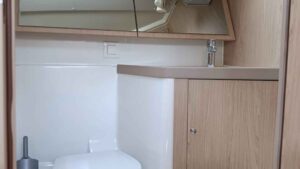 Beneteau Oceanis 41.1 for sale 2017 - photo 11