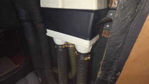 Beneteau Oceanis Clipper 42 CC for sale 2004 - photo 42