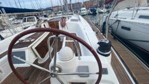 Beneteau Oceanis 40 for sale 2010 - photo 15