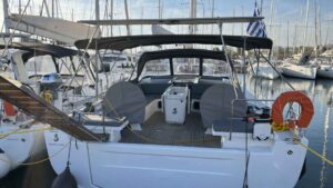 Beneteau Oceanis 51.1 for sale 2023 - photo 3