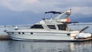 Fairline Squadron 50 Fly For Sale 1990 - photo 4