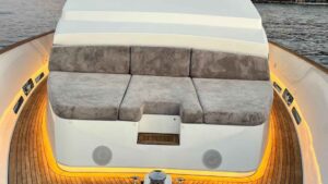 Heesen Pleasure Vessel for sale 1985 - photo 13