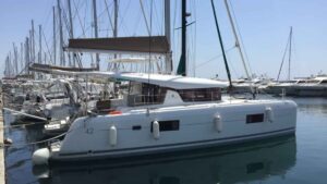 Lagoon 42