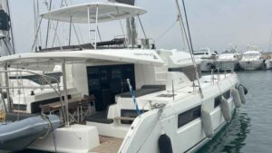Lagoon 50 For Sale 2022 - photo 4