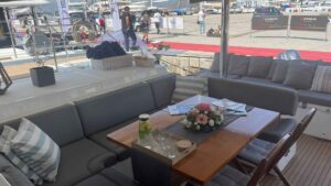 Lagoon 560 S2 For Sale 2014 - photo 10