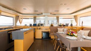 Lagoon 560 S2 For Sale 2014 - photo 13