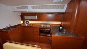 Beneteau Oceanis 48 For Sale 2015 - photo 12