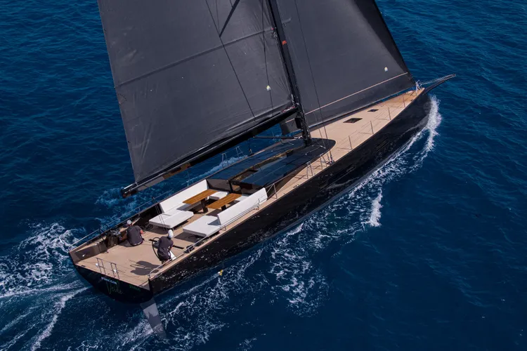 BALTIC YACHTS 68 CAFE RACER PINK GIN