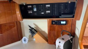 Princess V42 for sale 2000 - photo 29