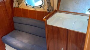 Princess V42 for sale 2000 - photo 38