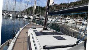 2025 Dufour 530 for sale - photo 3