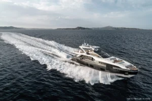 AZIMUT 27 GRANDE METRI ESCAPE