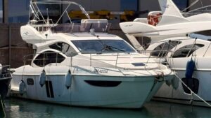 Azimut 40