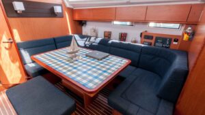 Bavaria 46 Cruiser For Sale 2016 - photo 11