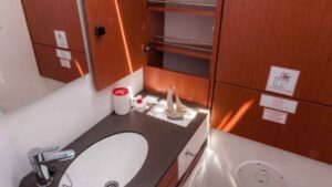 Bavaria 46 Cruiser For Sale 2016 - photo 15