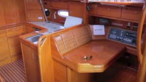 Bavaria 50 Cruiser for sale 2008 - photo 10