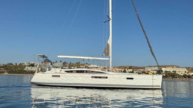 Jeanneau 53