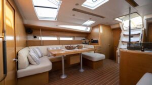 Jeanneau 53 For Sale 2010 - photo 11