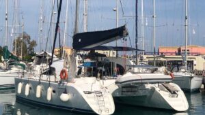 Lagoon 380 S2 For Sale 2008 - photo 2