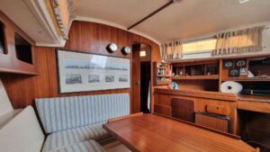 Vagabond 33 Ketch For Sale 1980 - photo 11