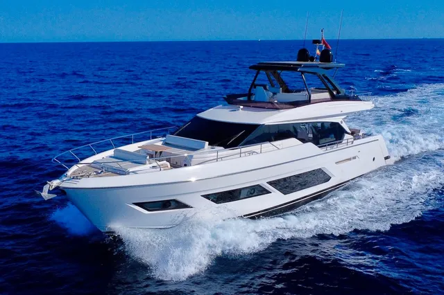 FERRETTI 720 SDG9