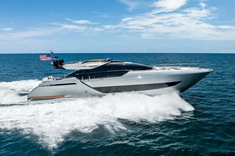 RIVA FOLGORE 88 TANGO WHISKEY
