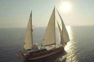 2001 27 m custom ketch for sale, lying Athens - photo 3
