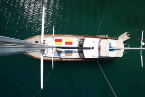 2001 27 m custom ketch for sale, lying Athens - photo 5