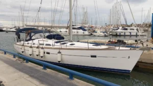 2003 Beneteau Oceanis Clipper 423 for sale, lying Valencia - photo 2