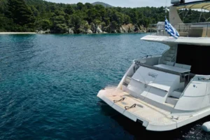 2010 Marquis 720 Fly Bridge for sale, lying Thessaloniki - photo 3