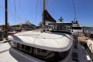 2018 Lagoon 42 for sale, lying Olbia - photo 2