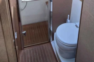 2020 Lagoon 630 Motor Yacht for sale, lying Tivat - photo 54