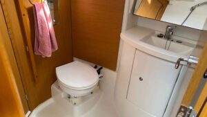 Jeanneau Sun Odyssey 42 DS for sale 2012 - photo 38